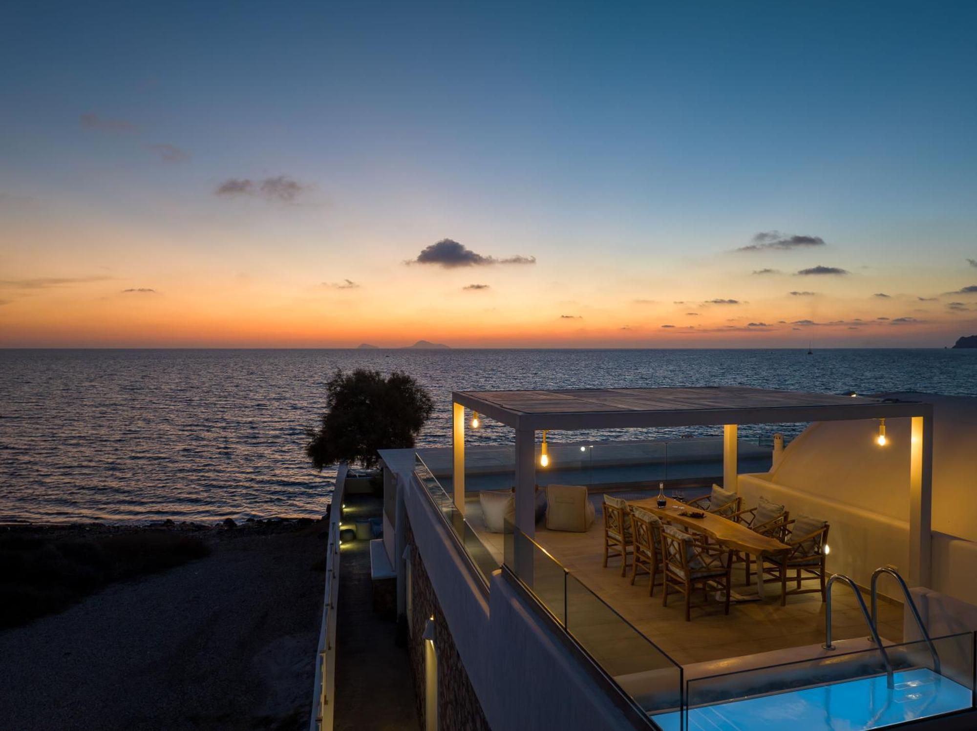 Aegean Melody Suites & Villas Vlychada Exterior photo