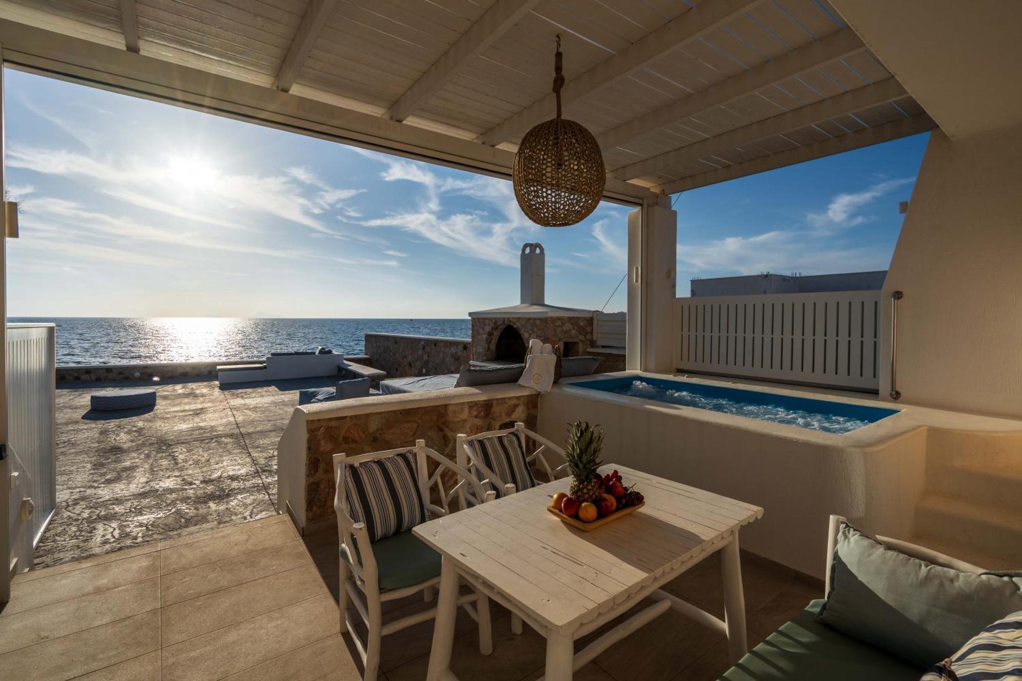 Aegean Melody Suites & Villas Vlychada Exterior photo