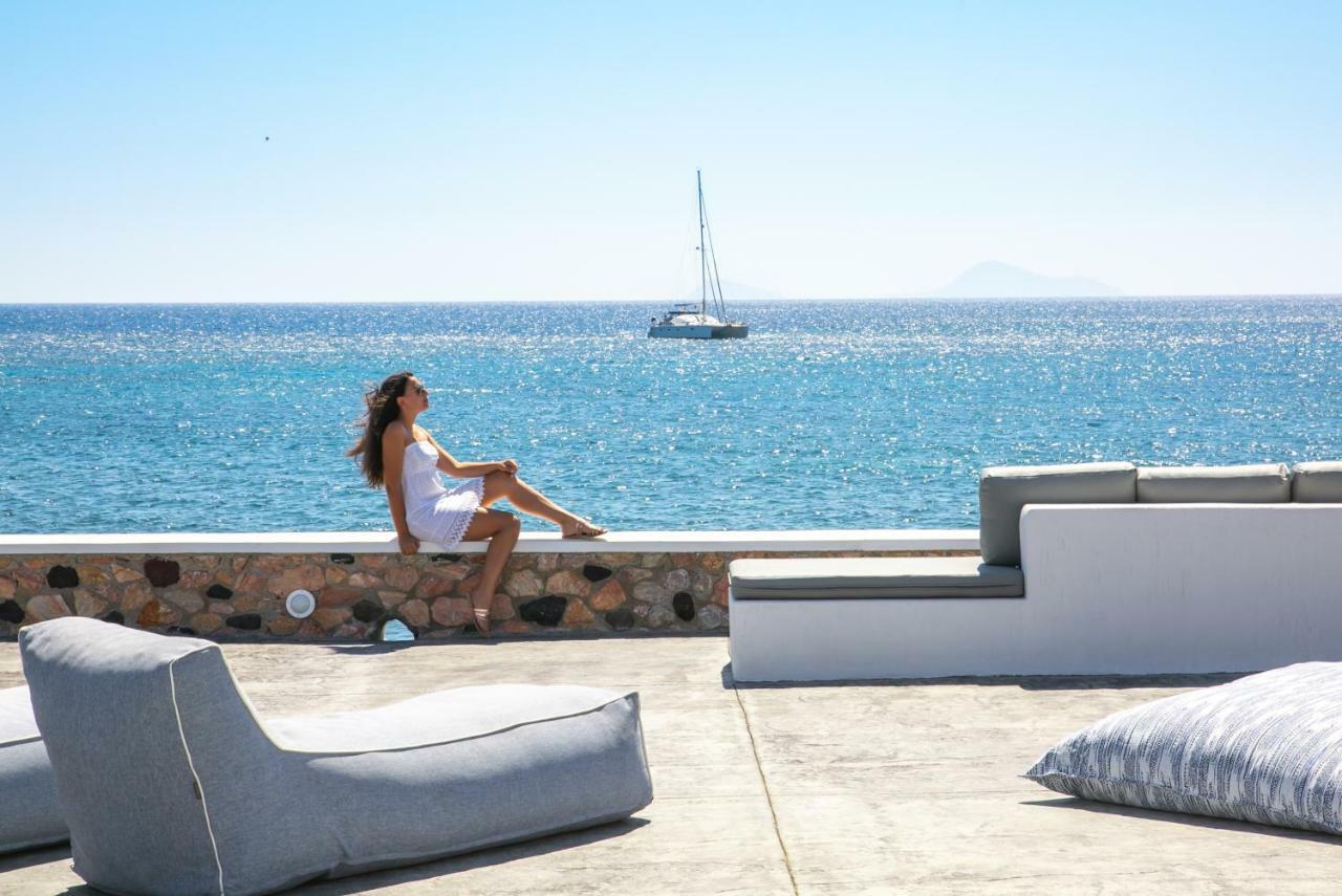 Aegean Melody Suites & Villas Vlychada Exterior photo