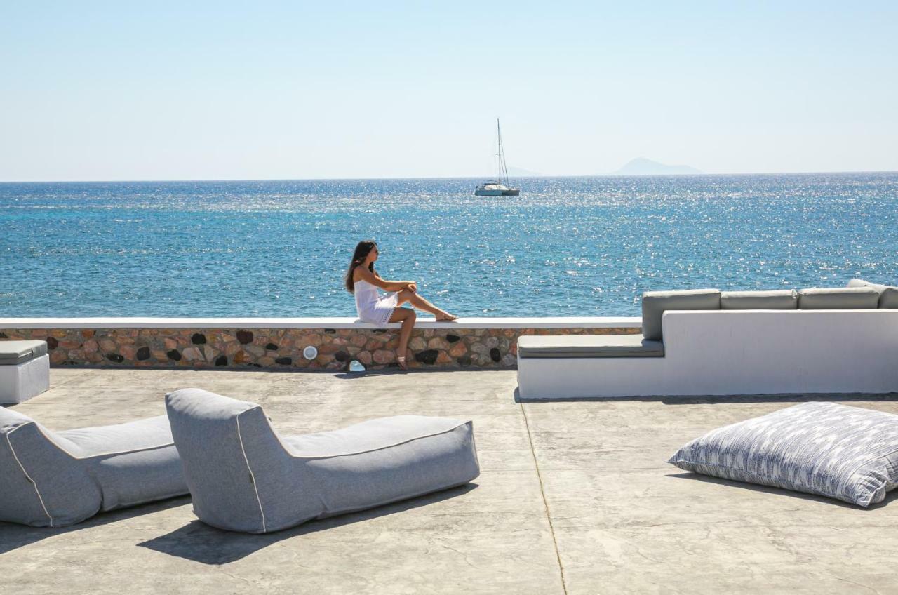 Aegean Melody Suites & Villas Vlychada Exterior photo